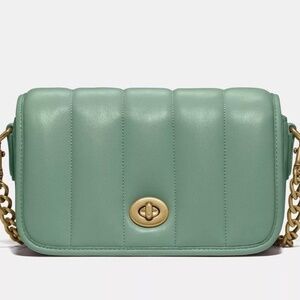 Coach Quilted Dinky Green Crossbody Bag EUC Authentic